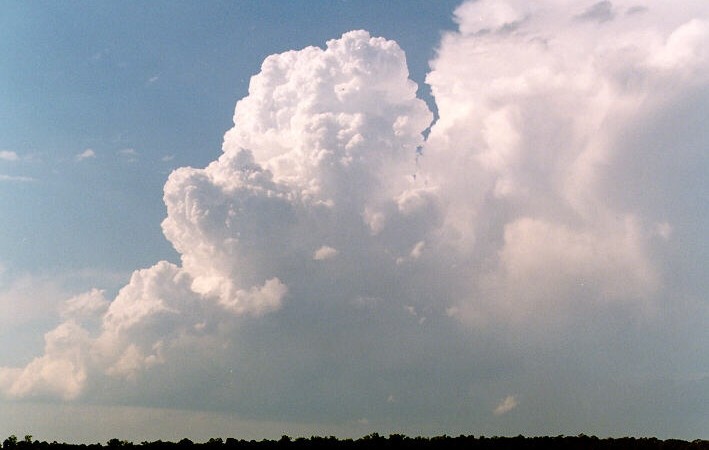 https://www.meteoconenna.it/public/news/art0603_0102.jpg
